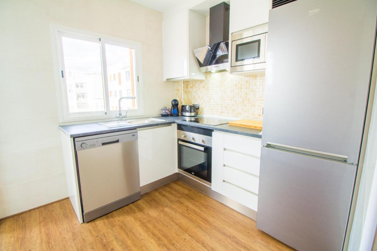 Beautiful Recently Renovated With Wifi And A C Appartement