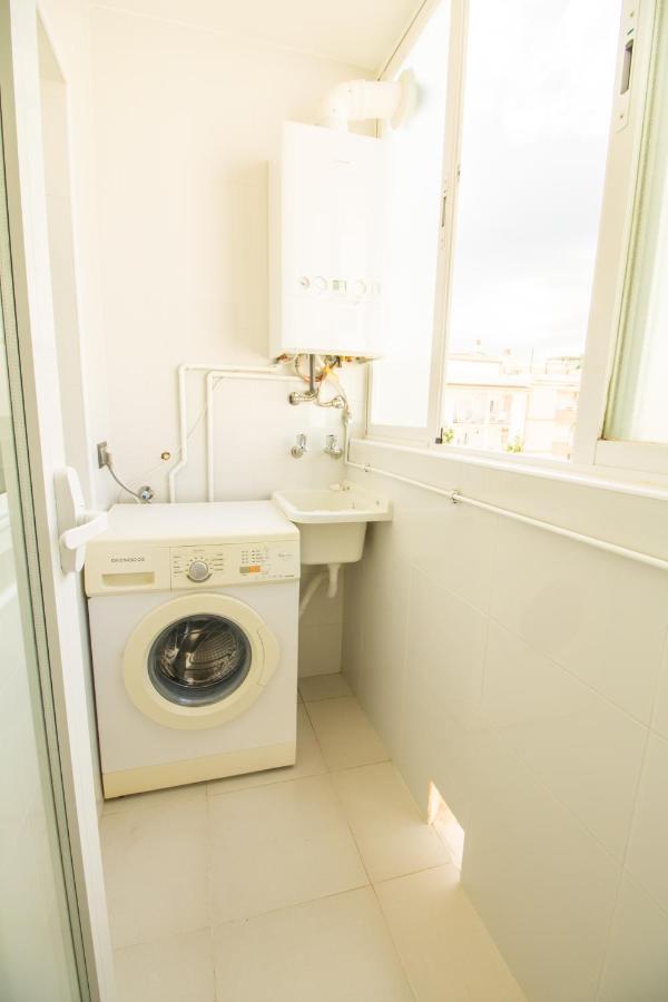Apartment Beautiful Recently Renovated With Wifi And A C *
